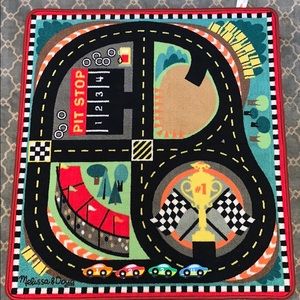 Melissa & Doug Race Car Rug with 4 race cars